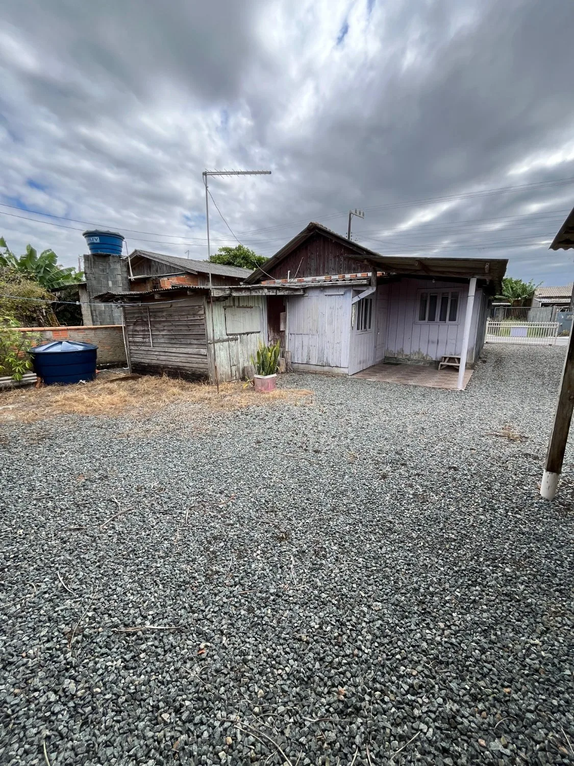 Terreno Com Casa De Madeira - foto 2