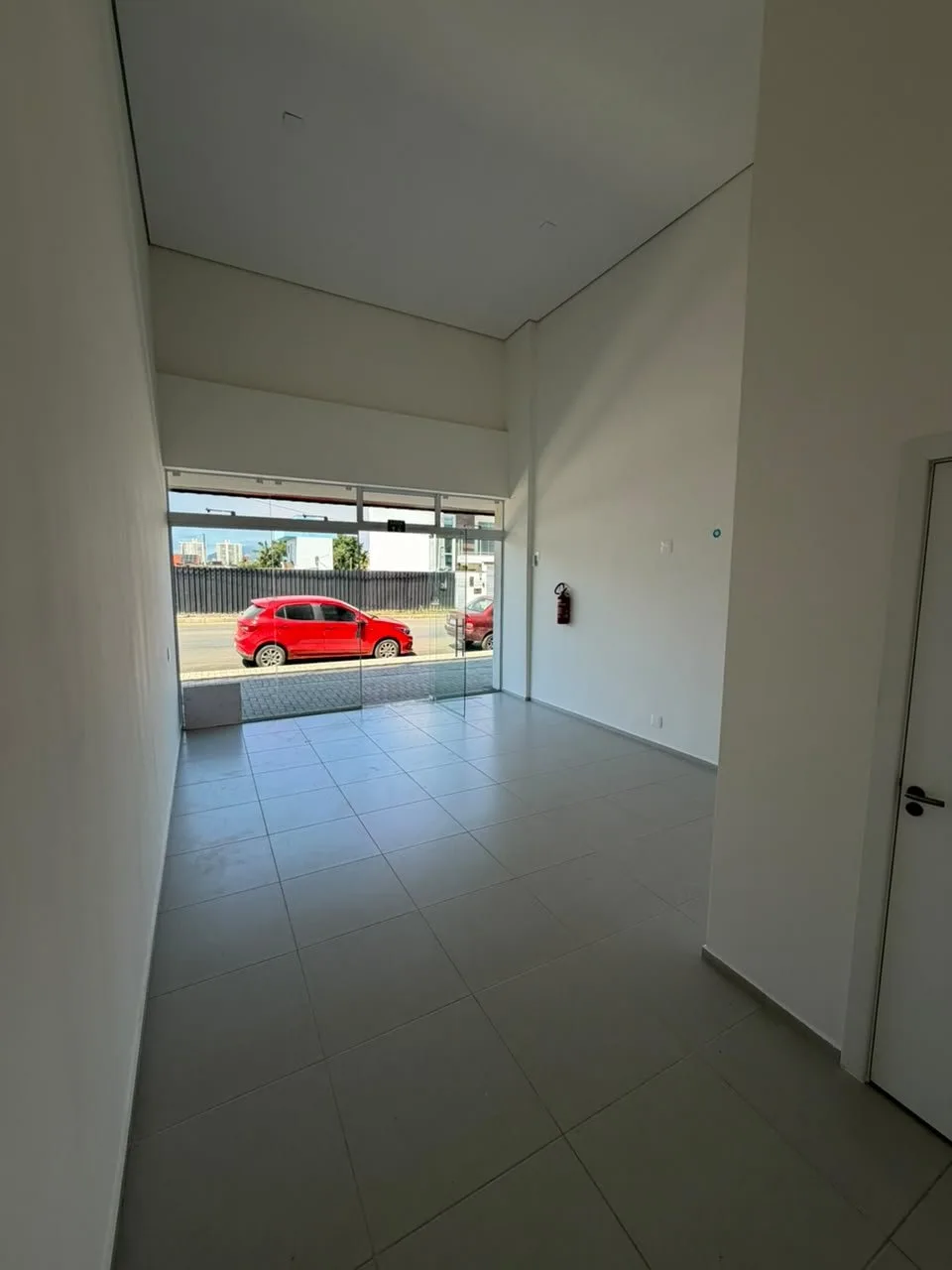 SALA COMERCIAL PARA LOCAÇÃO — PENHA/SC - foto 5