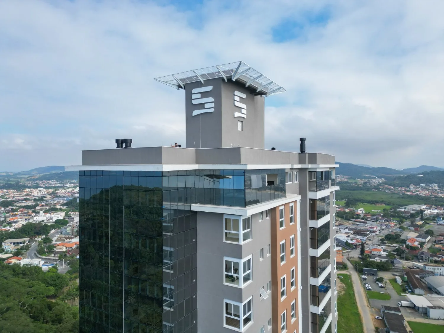 VISTA PARADISO RESIDENCES – EXCLUSIVIDADE, SOFISTICAÇÃO E VISTA PARA O MAR - foto 31