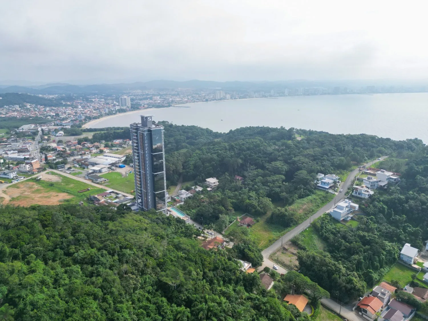 VISTA PARADISO RESIDENCES – EXCLUSIVIDADE, SOFISTICAÇÃO E VISTA PARA O MAR - foto 19