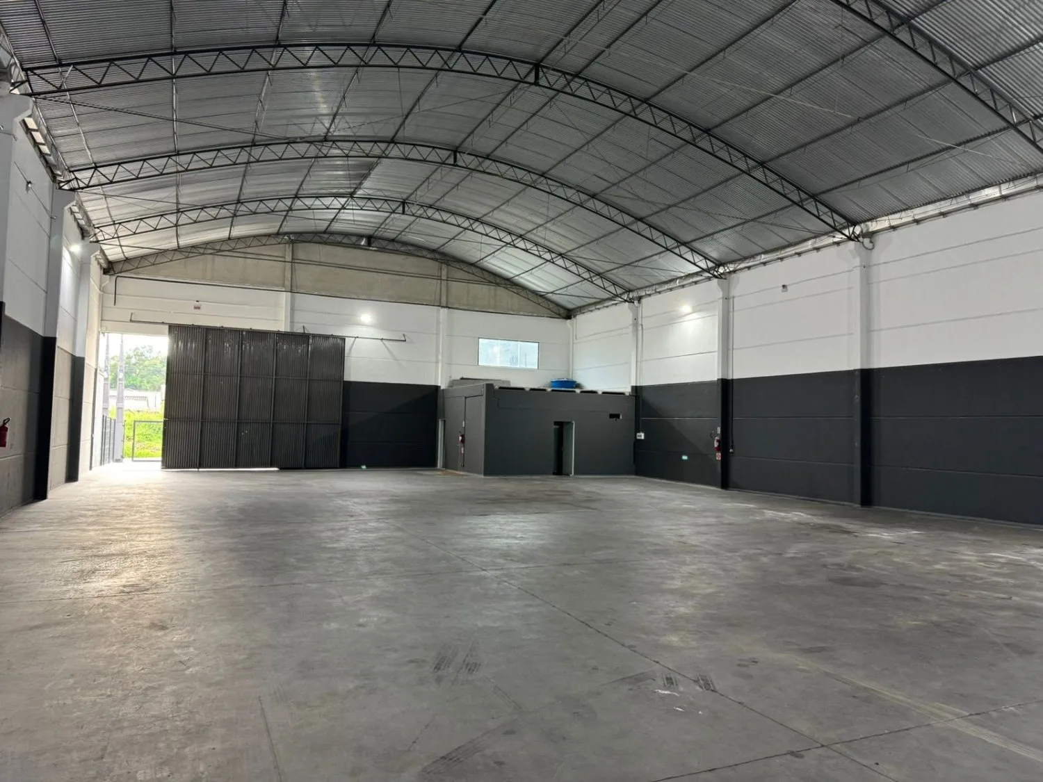 GALPÃO NOVO PARA LOCAÇÃO – LOCALIZAÇÃO ESTRATÉGICA! - foto 6